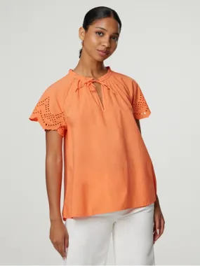 Blusenshirt mit Lochstickerei