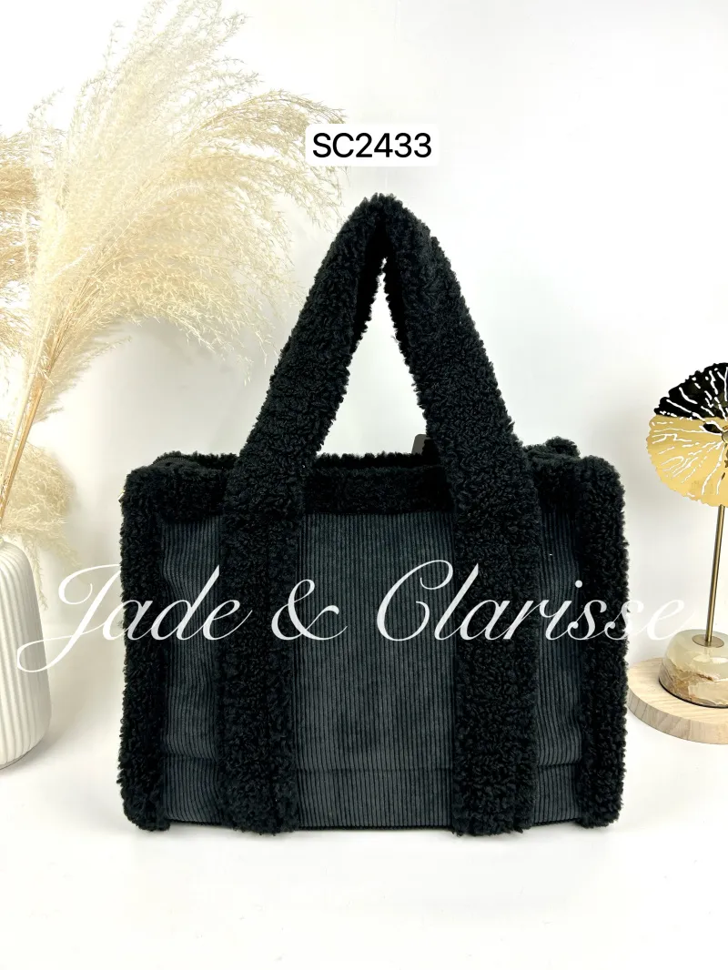 KLEINE MOUMOUTE-TASCHE MIT CROSSBODY