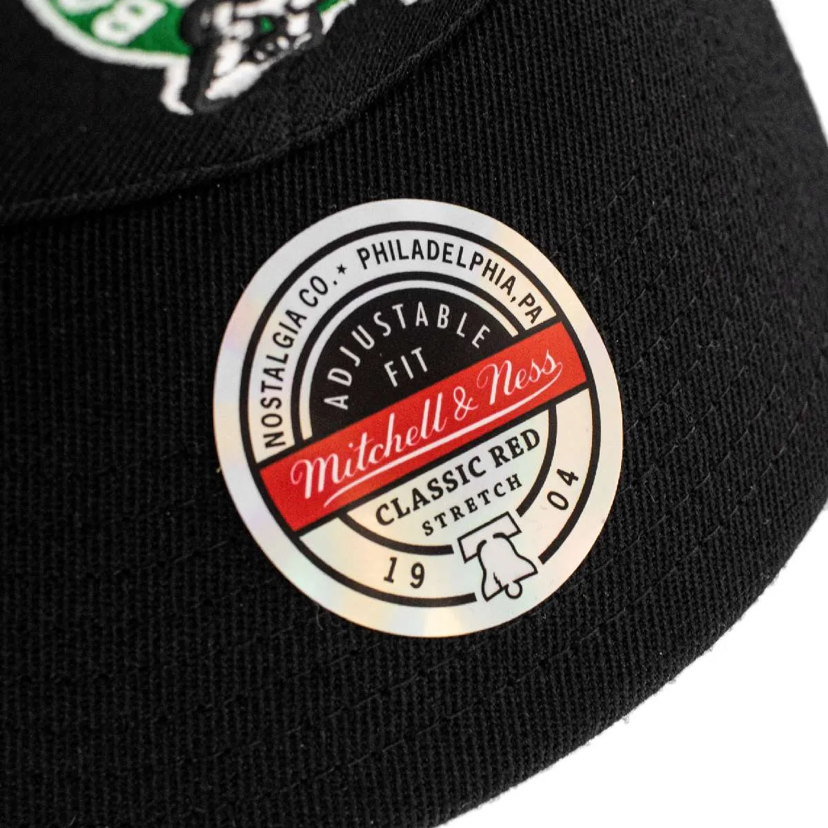 Mitchell & Ness Boston Celtics NBA Top Spot Classic Red Snapback Cap HHSSINTL1265-BCEBLCK - schwarz