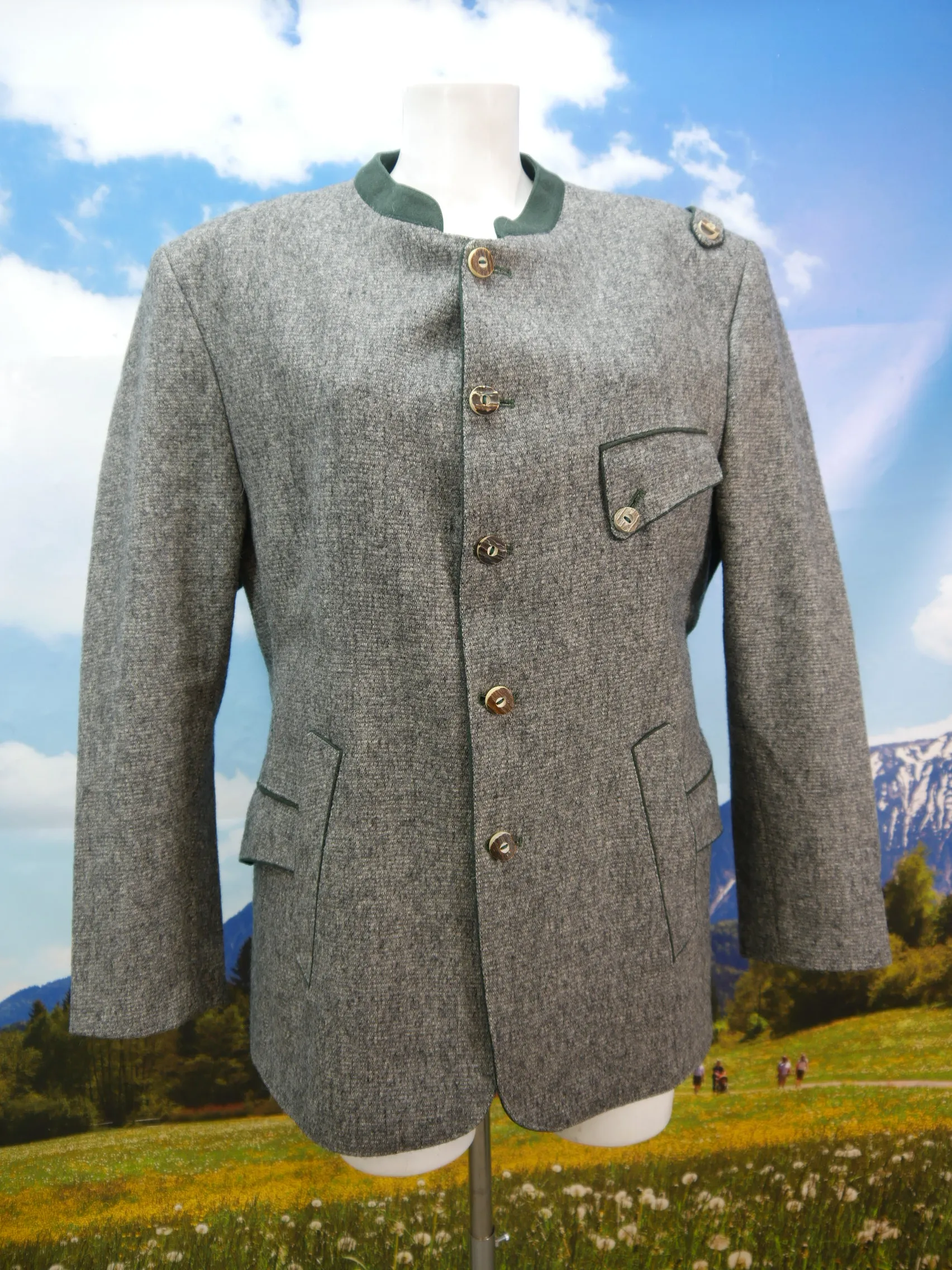 Neuwertig graue Joppe mit Hirschhornknöpfen klasse Trachtenjacke Jacke Gr.54